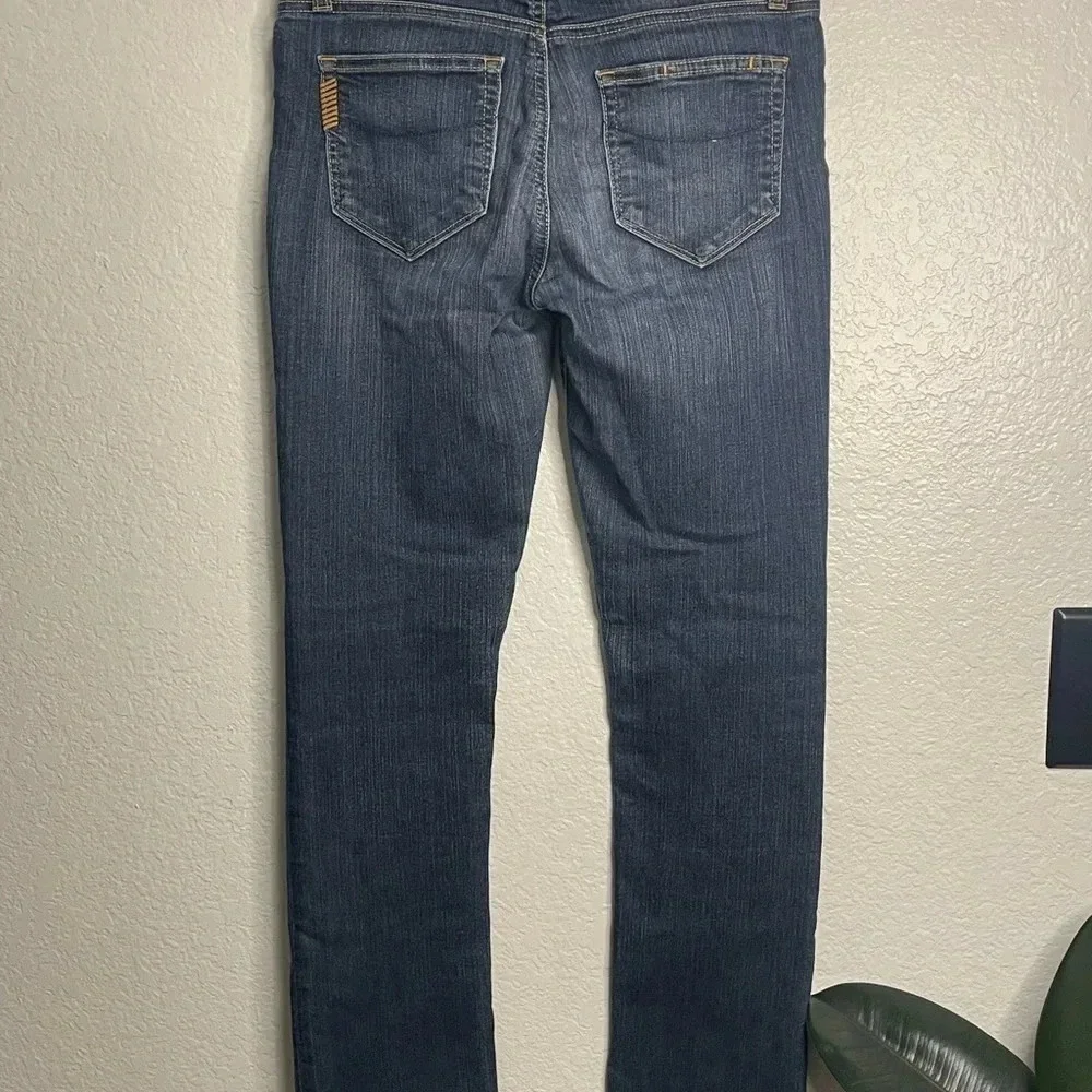 PAIGE Women’s Low Rise Skyline Straight Jeans Size 27
